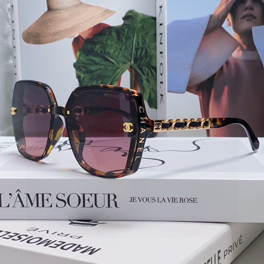 SQUARE SUNGLASSES 632875 IN HAVANA ACETATE