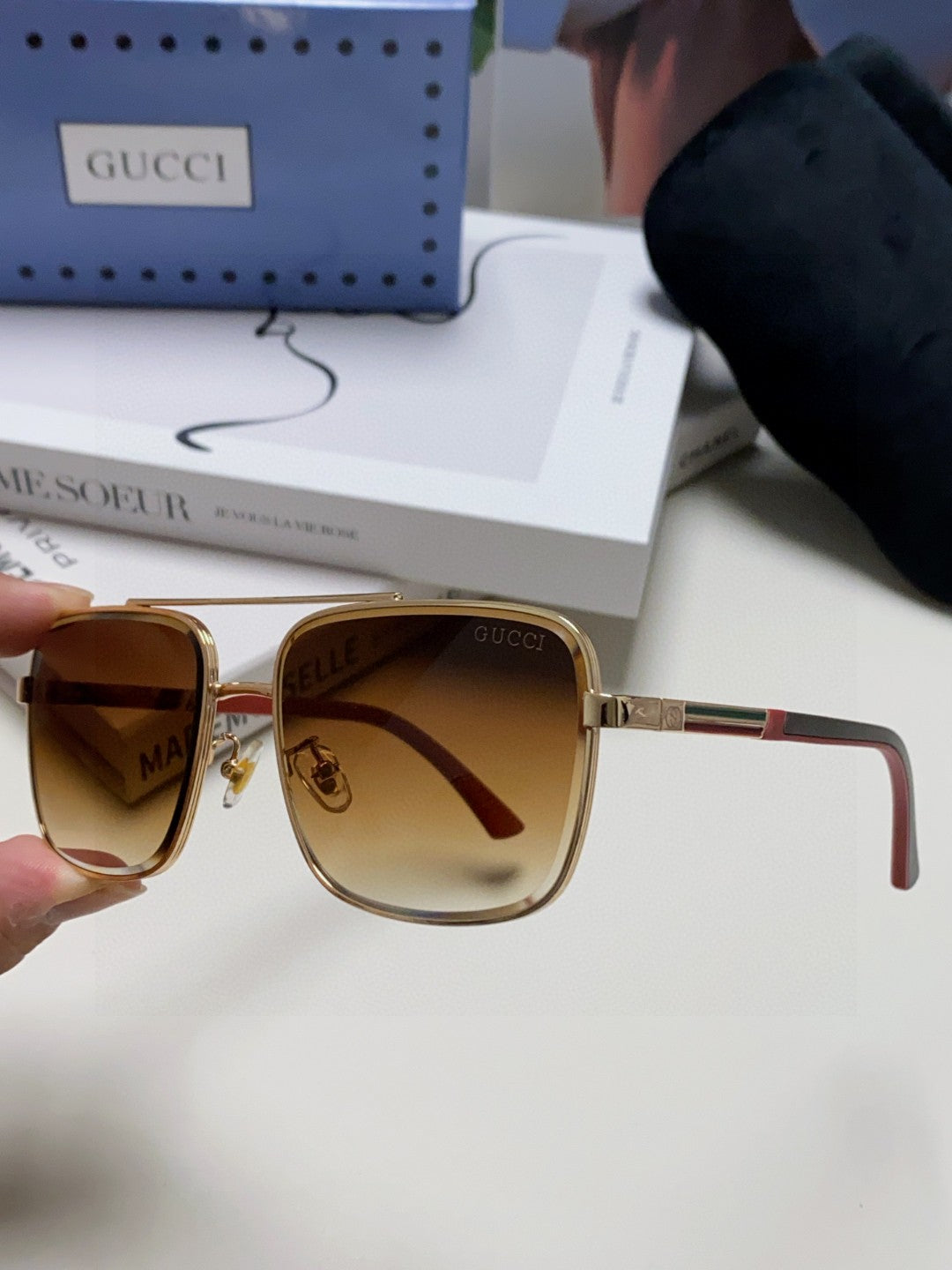 SQUARE FRAME SUNGLASSES 576880 IN METAL