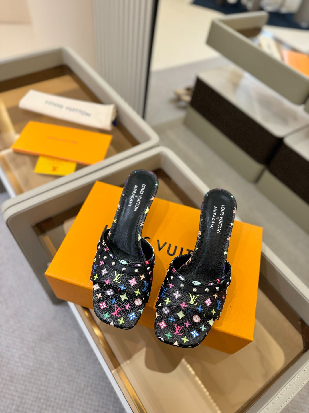 LV X TM 6AM HIGH 4 CM MULE IN BLACK MONOGRAM CALFSKIN