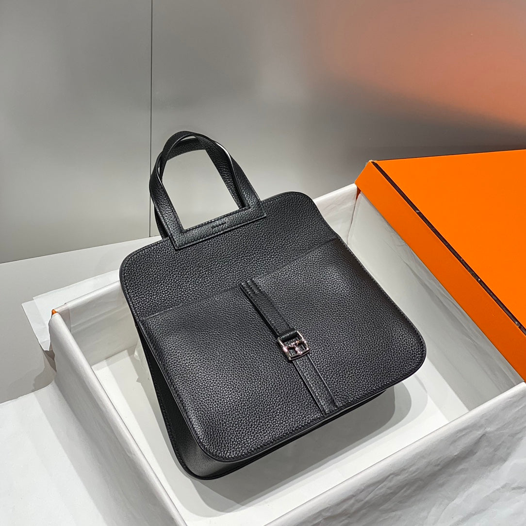 HALZAN 25 HANDLE BAG IN BLACK GRAINED CALFSKIN SILVER HARDWARE
