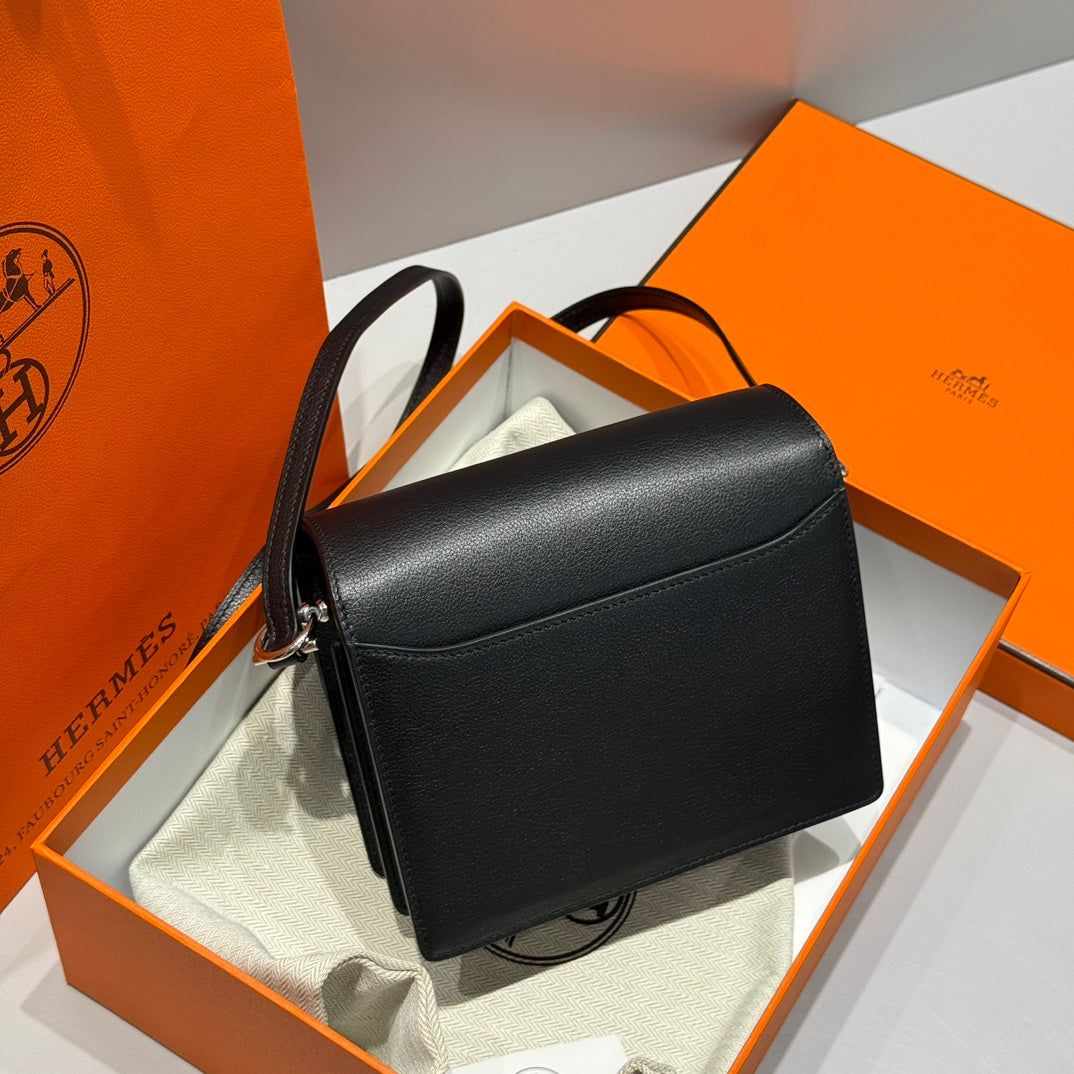 HM ROULIS 18 MINI BAG IN BLACK CALFSKIN SILVER-TONE HARDWARE