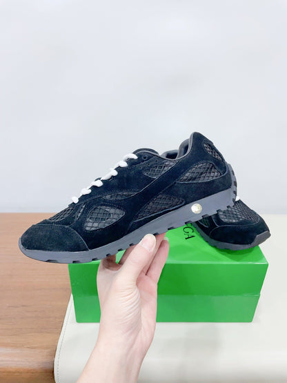 ORBIT SNEAKER IN BLACK SUEDE AND TECHNICAL MESH