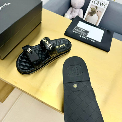 DAD SANDALS WITH BOW IN BLACK LAMBSKIN MULE