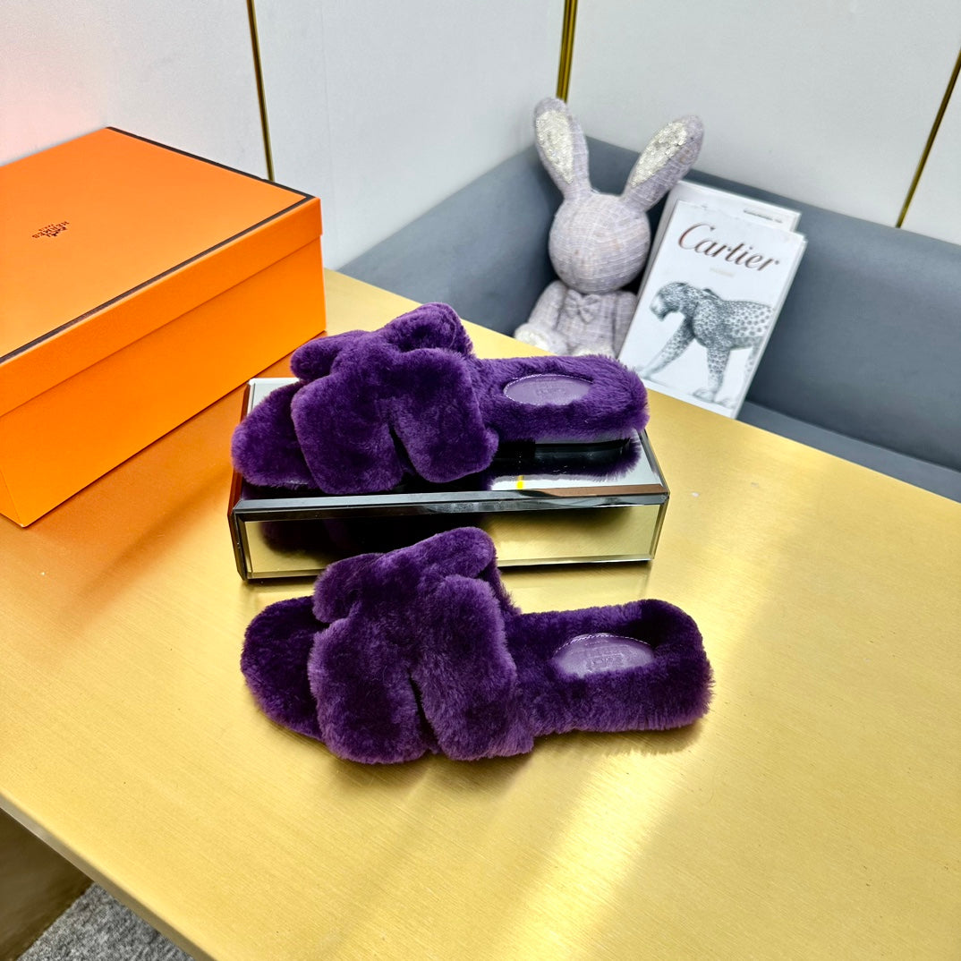 ORAN SHEARLING SANDALS PLUM PURPLE