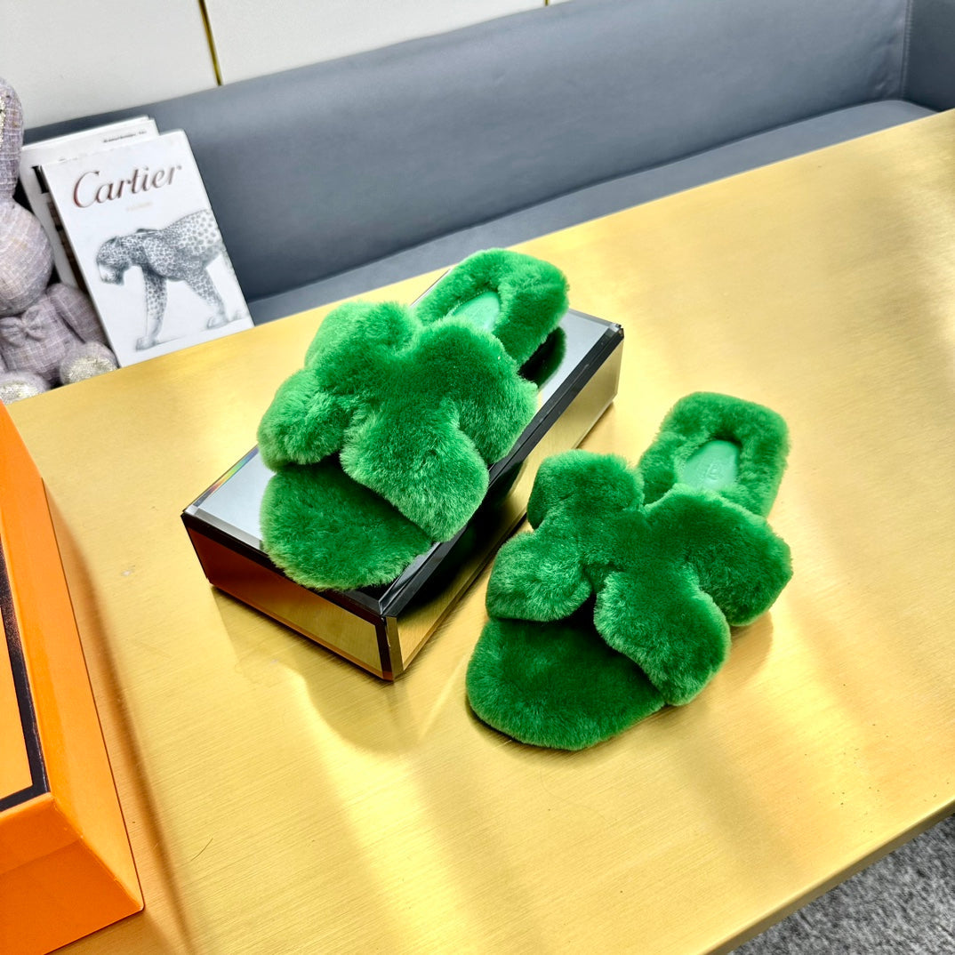 0RAN SHEARLING SANDALS LAWN GREEN