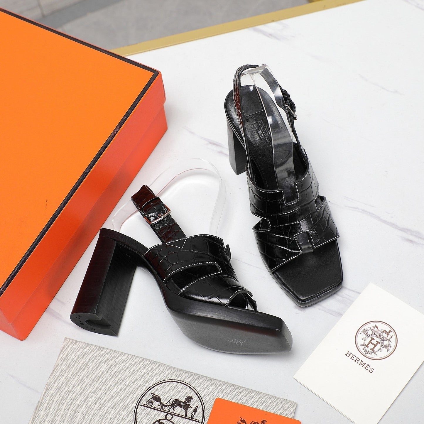 ERIS 95 SANDAL BLACK CALFSKIN PATTERNED