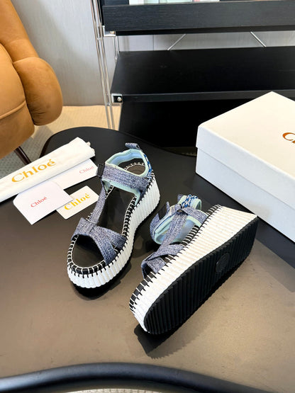 NAMA WEDGE SANDALS IN GREY FABRIC AND WHITE RUBBER