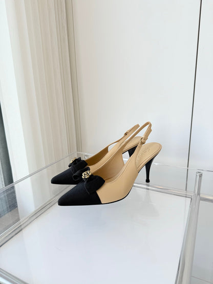 SLINGBACKS 80 MM IN BEIGE CALFSKIN AND BLACK CANVAS