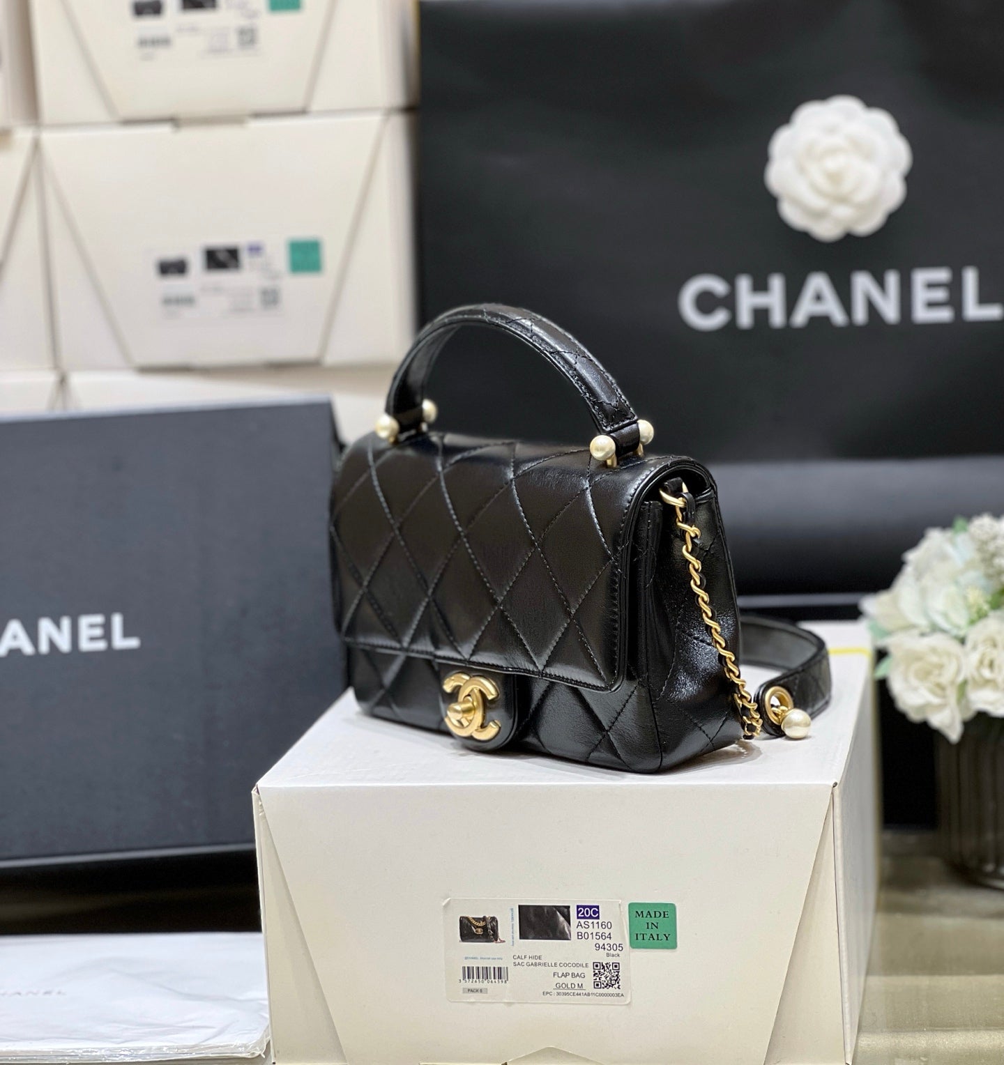 PEARL LIMITED EDITION FLAP BAG WITH HANDLE 20 IN BLACK LAMBSKIN