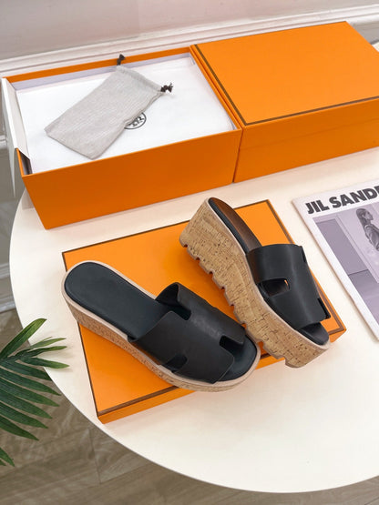Eze 30 Sandal Black