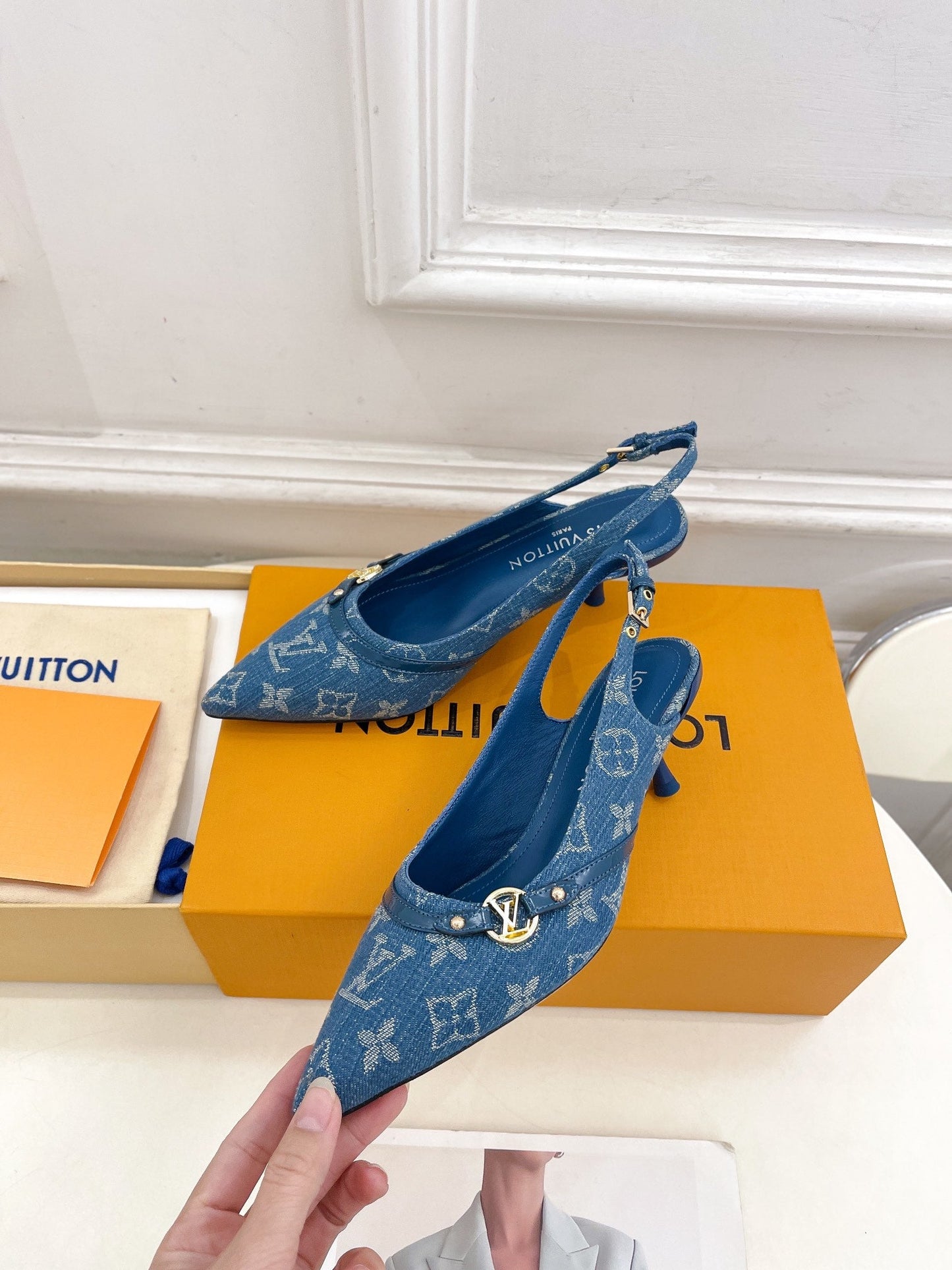 HIGH SLINGBACKS 5 CM IN CLASSIC BLUE MONOGRAM DENIM FABRIC